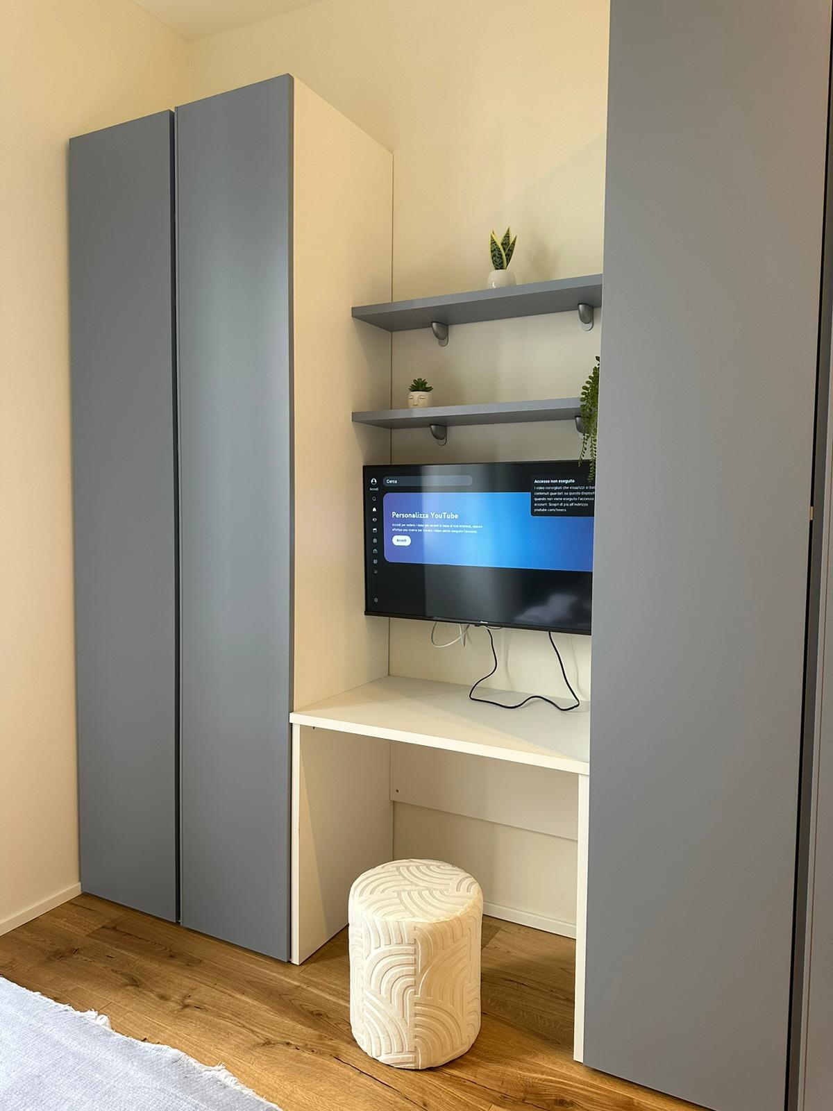 placeholder image-sq