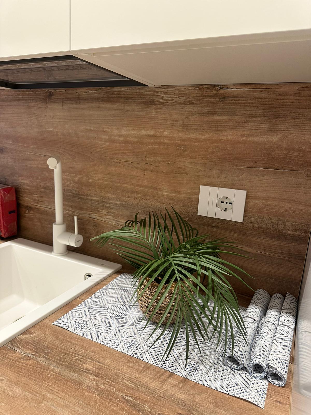 placeholder image-sq